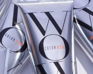 C O L O R W O W Produkte bei Laurentius Bonn - Friseur Bonn ❤️ Laurentius Excellence in Hair ⭐ C O L O R W O W Haarpflege- und Stylingprodukte für glänzendes, frizzfreies Haar bei Laurentius Bonn